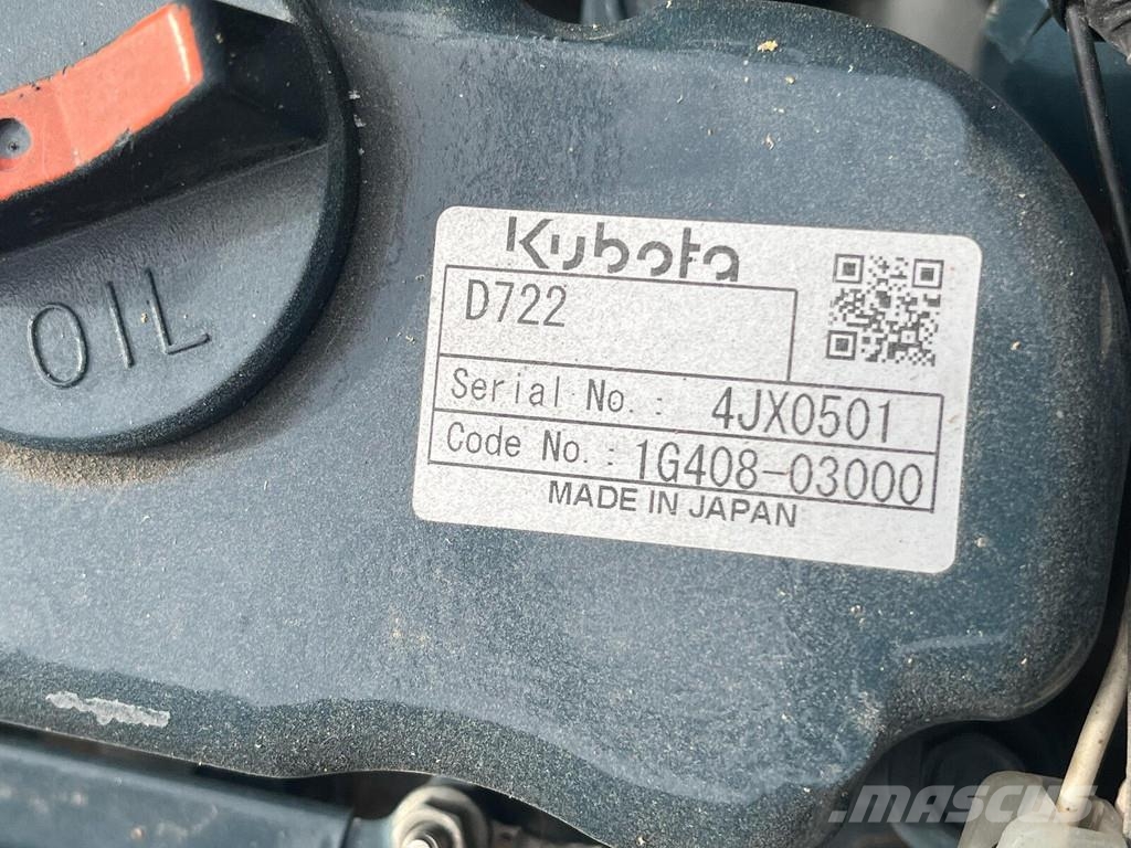 Kubota U10 - 3 Minigraafmachines < 7t