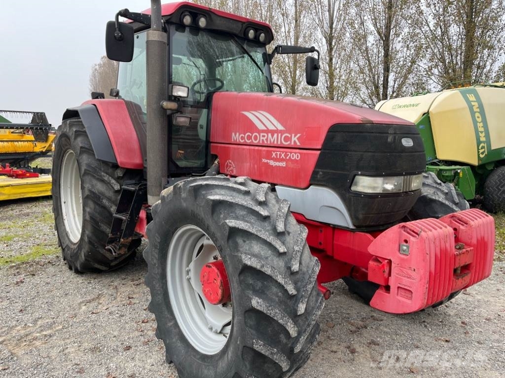 McCormick XTX 200 Traktorok
