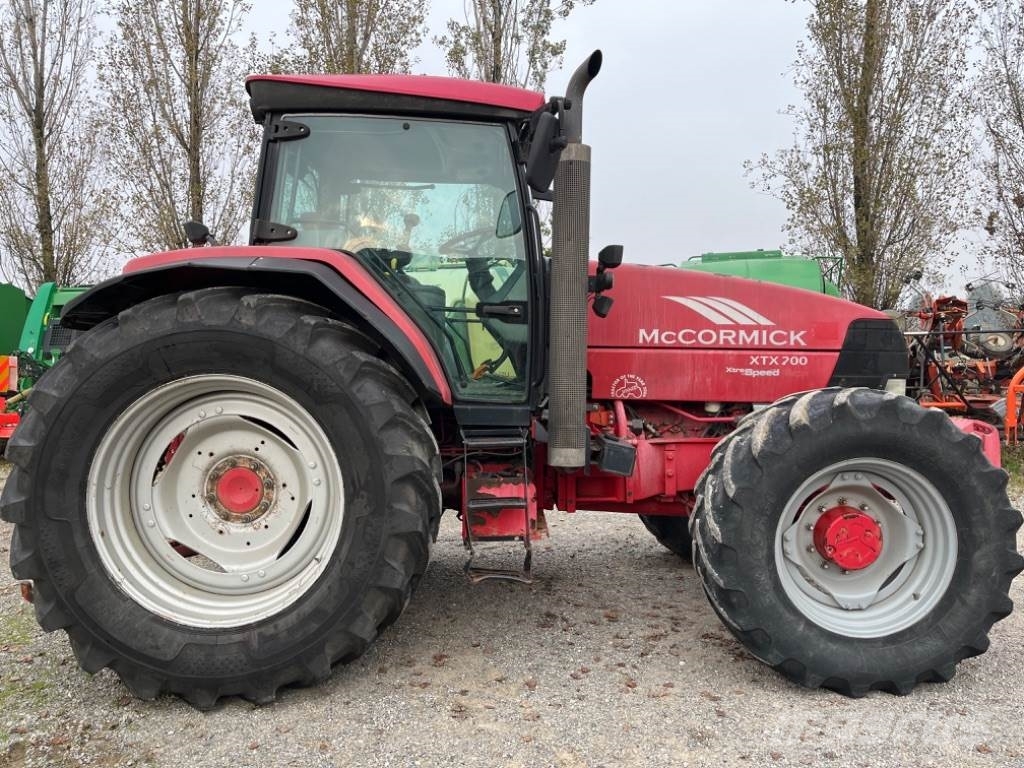 McCormick XTX 200 Traktorok