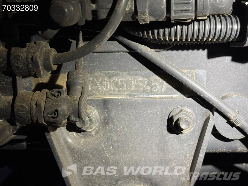 Iveco S-Way 460 4X2 Metallica Edition! LNG Full-Air 2xTa Trekkers