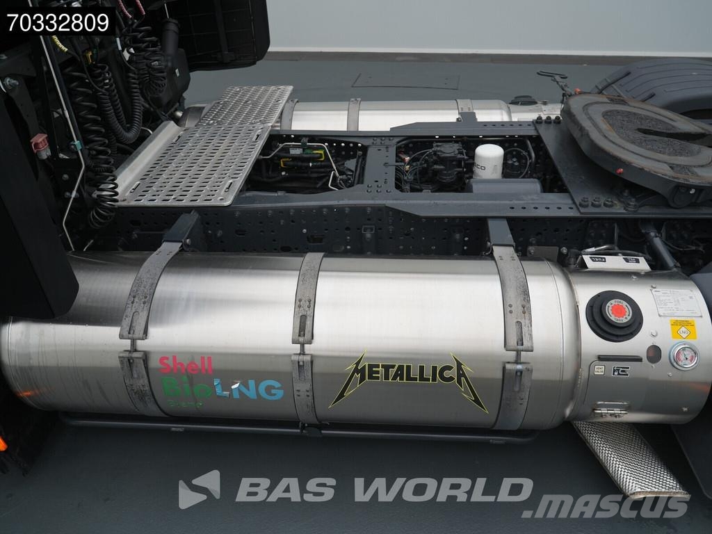 Iveco S-Way 460 4X2 Metallica Edition! LNG Full-Air 2xTa Trekkers