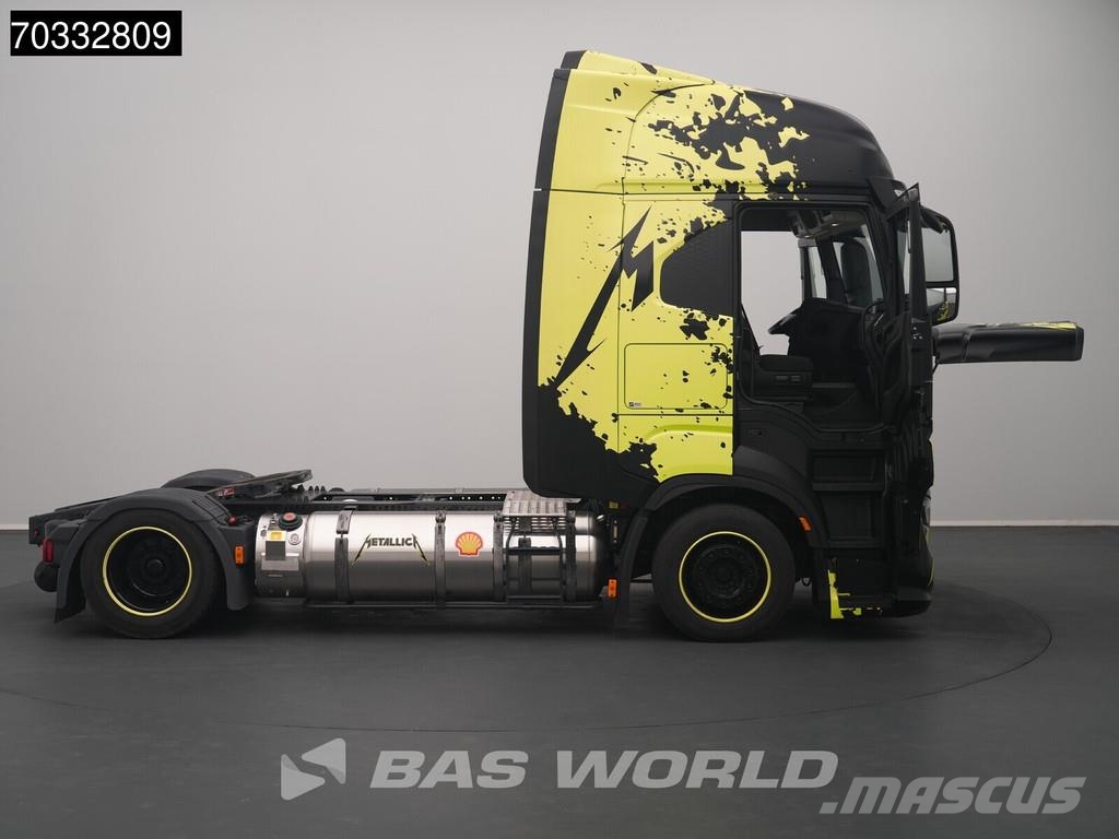 Iveco S-Way 460 4X2 Metallica Edition! LNG Full-Air 2xTa Trekkers