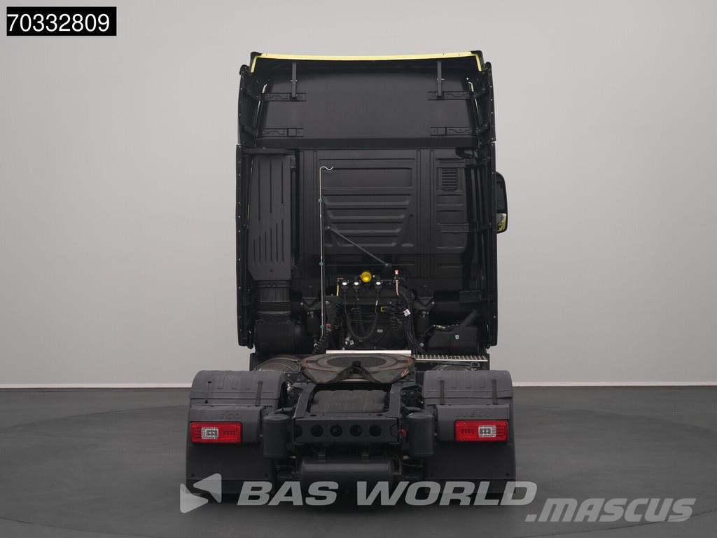 Iveco S-Way 460 4X2 Metallica Edition! LNG Full-Air 2xTa Trekkers