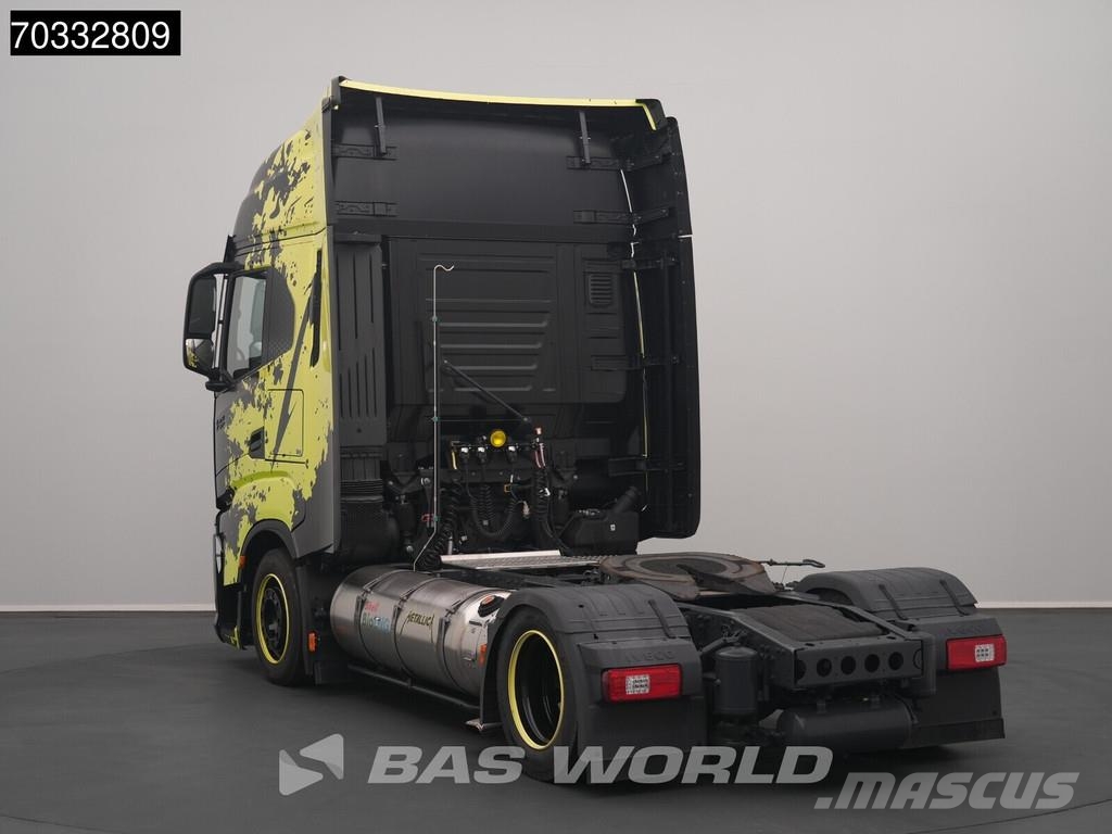 Iveco S-Way 460 4X2 Metallica Edition! LNG Full-Air 2xTa Trekkers