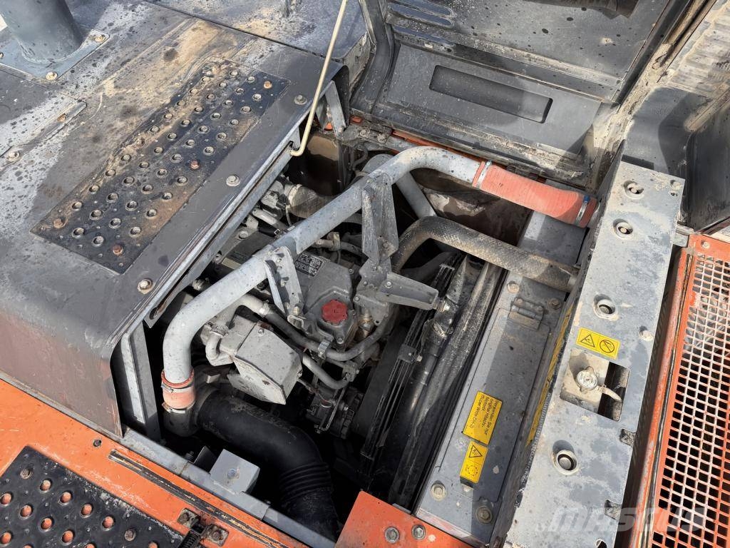 Hitachi ZX350LCN-5B Rupsgraafmachines