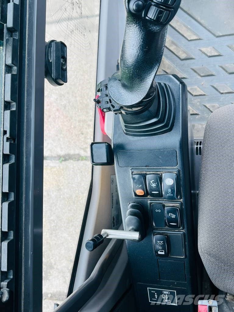 Volvo EW 160 E Wielgraafmachines