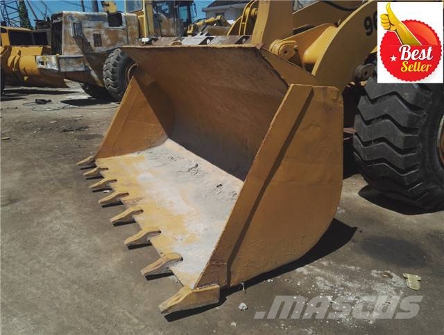 CAT 966 E Kolesni nakladalci
