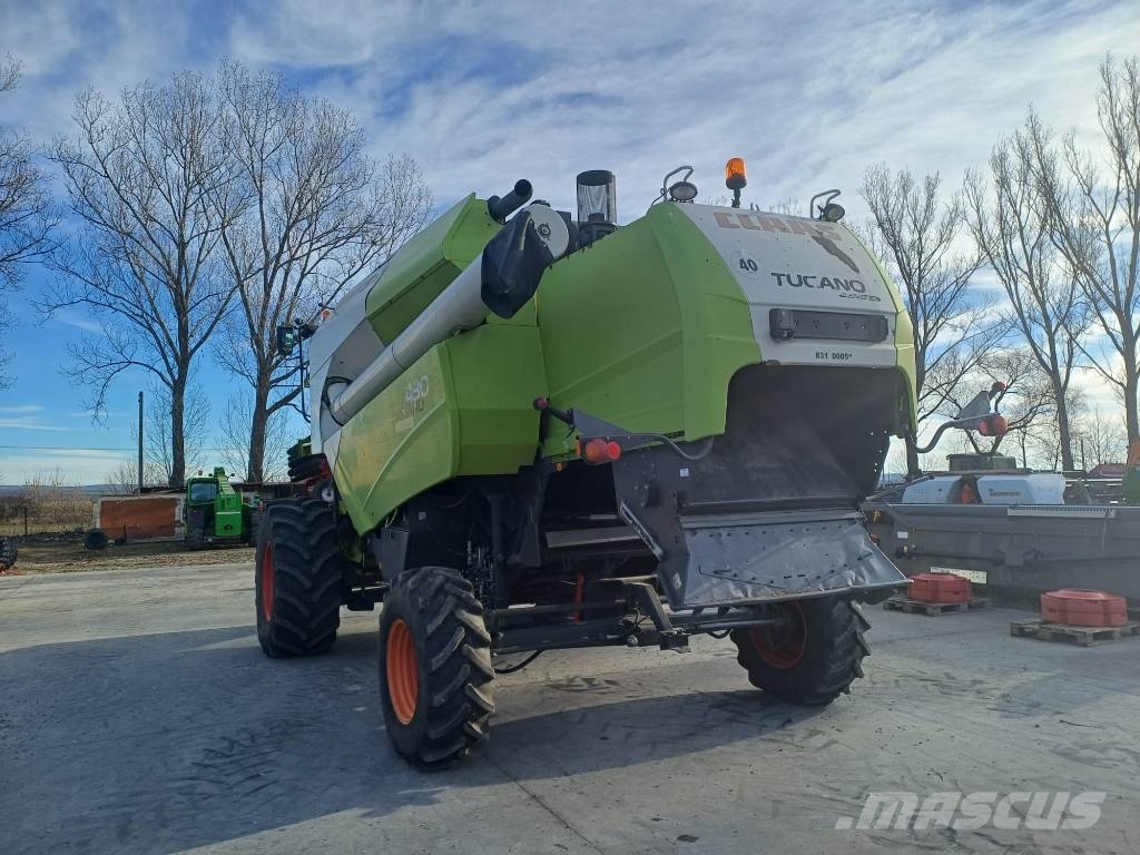 CLAAS Tucano 430 Teraviljakombainid