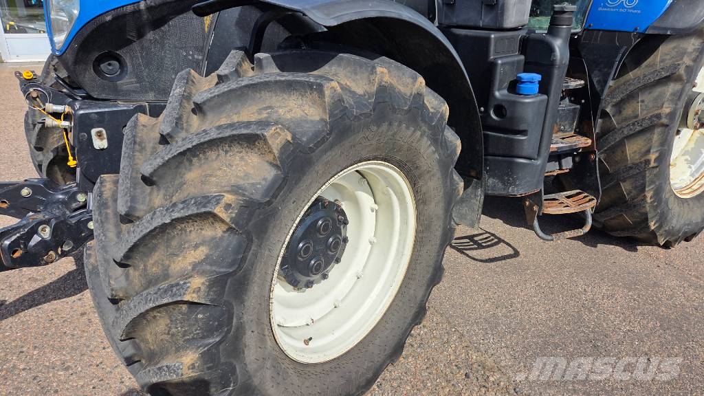 New Holland T7.270 Tractoren