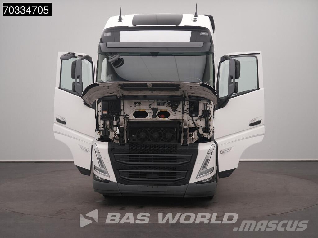 Volvo FH 500 4X2 XL 2xTanks I-ParkCool ACC APK 03-2027 Camiones tractor
