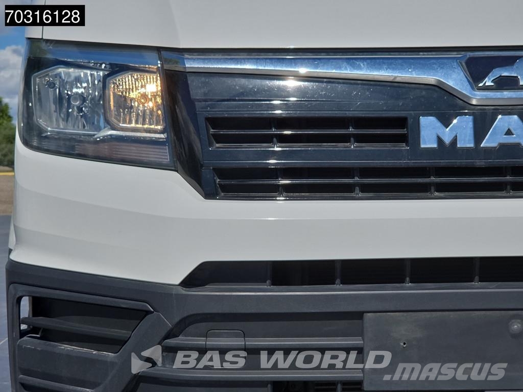 MAN TGE 3.140 Automático - L3H3 - Aire Acondicionado - Panel vans