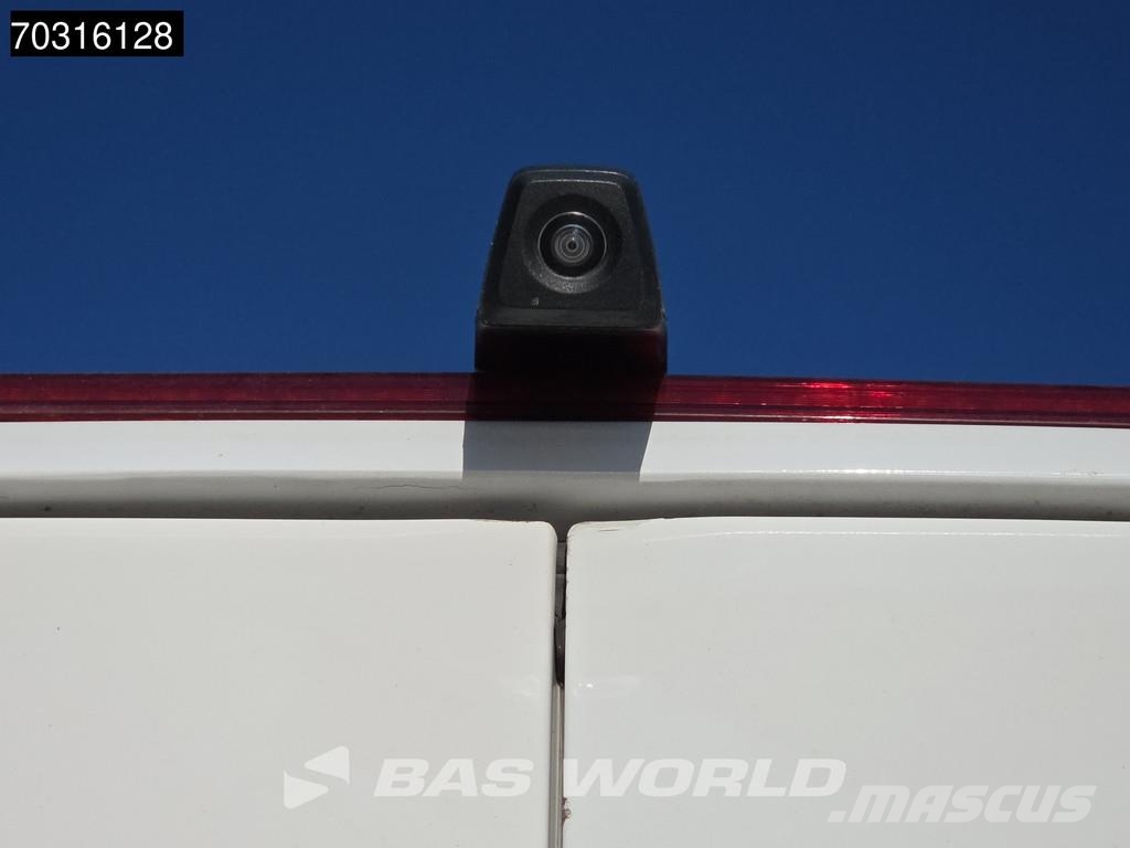 MAN TGE 3.140 Automático - L3H3 - Aire Acondicionado - Panel vans