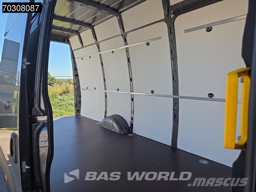 Iveco Daily 35S21 Neu! 3.0L Automatik L4H3 210PS ACC LED 廂式貨物運輸車