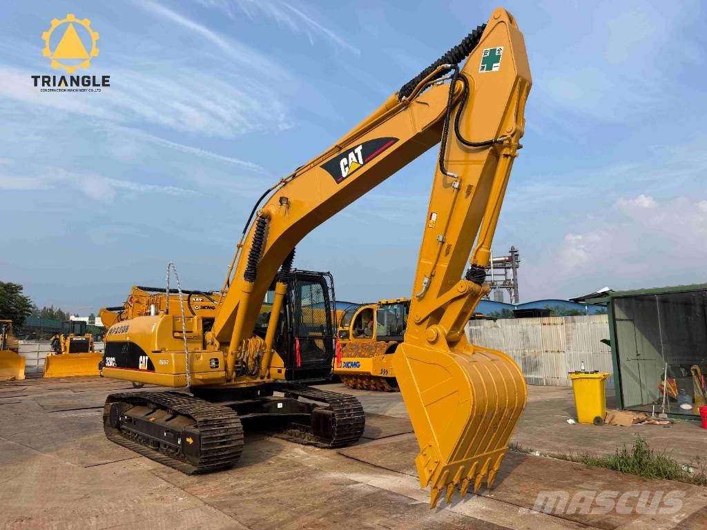 CAT 320 C Гусеничні екскаватори