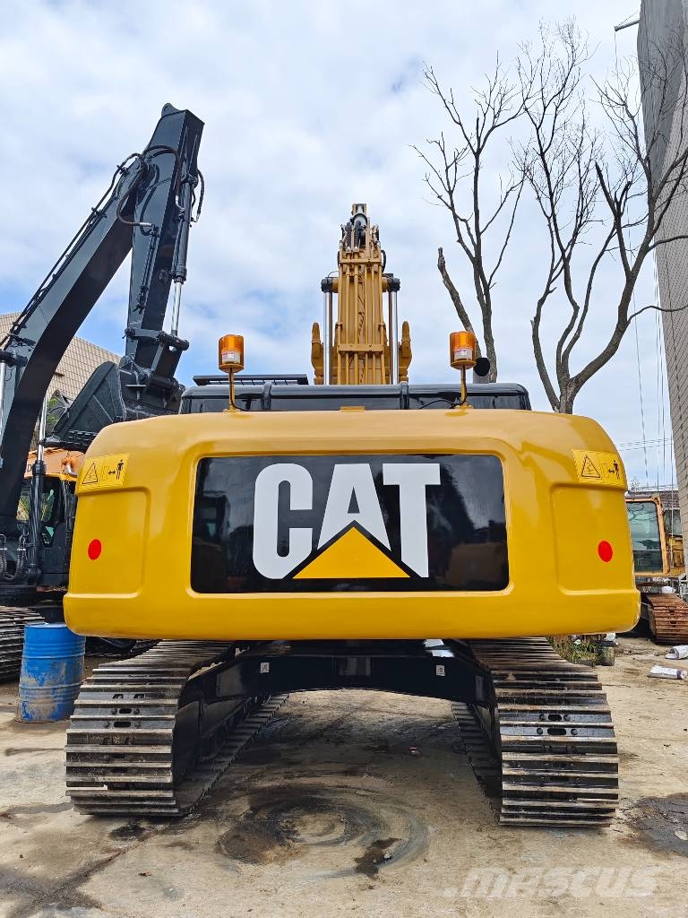 CAT 330 D Raupenbagger