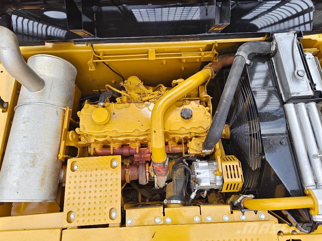 CAT 330 D Raupenbagger