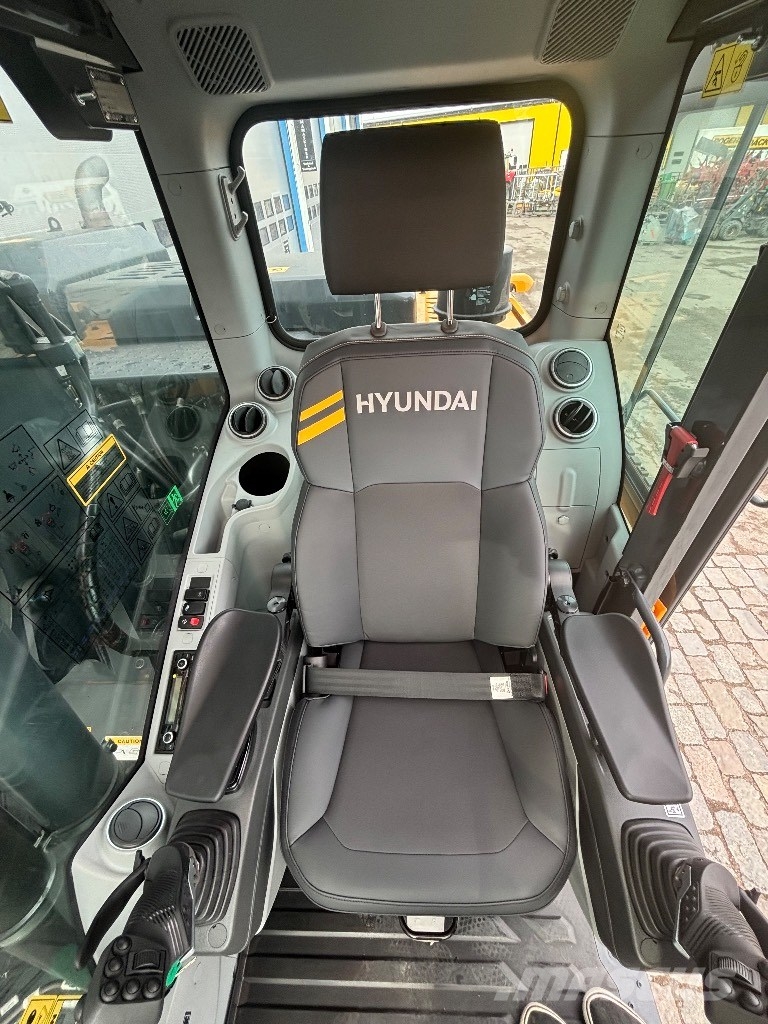 Hyundai HW150ACR LAGERMASKIN Wielgraafmachines