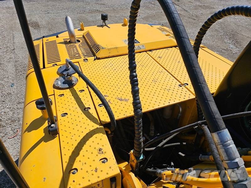 JCB JS 210 LC Excavadoras sobre orugas