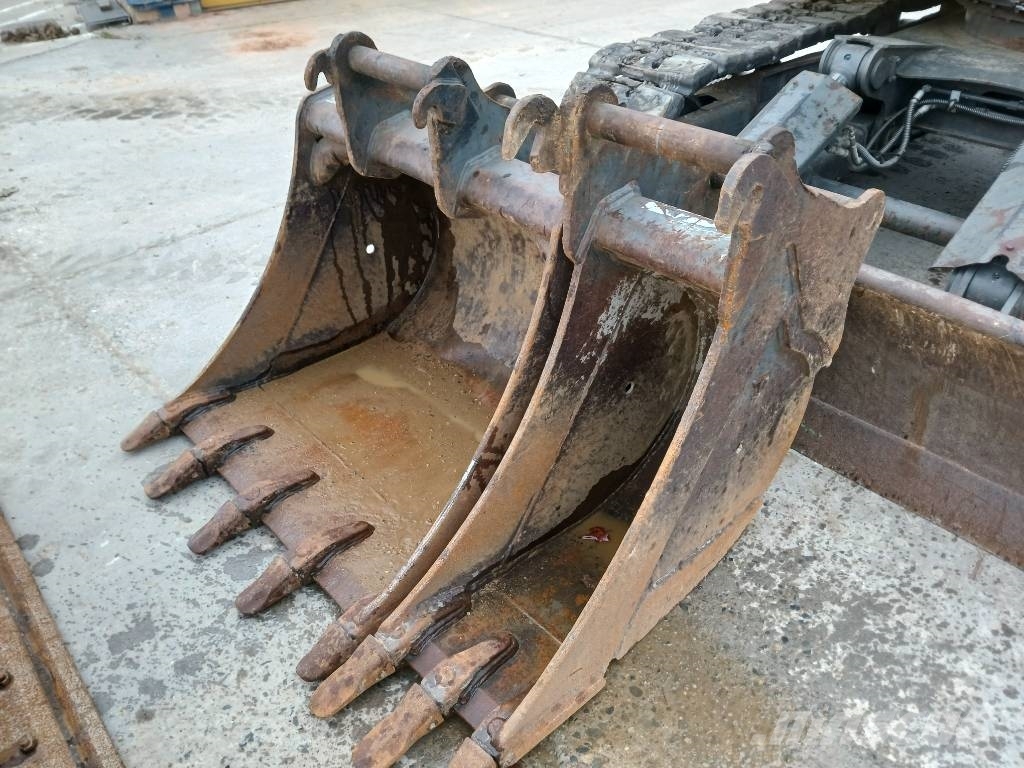 Volvo ECR 145 E Pelle sur chenilles
