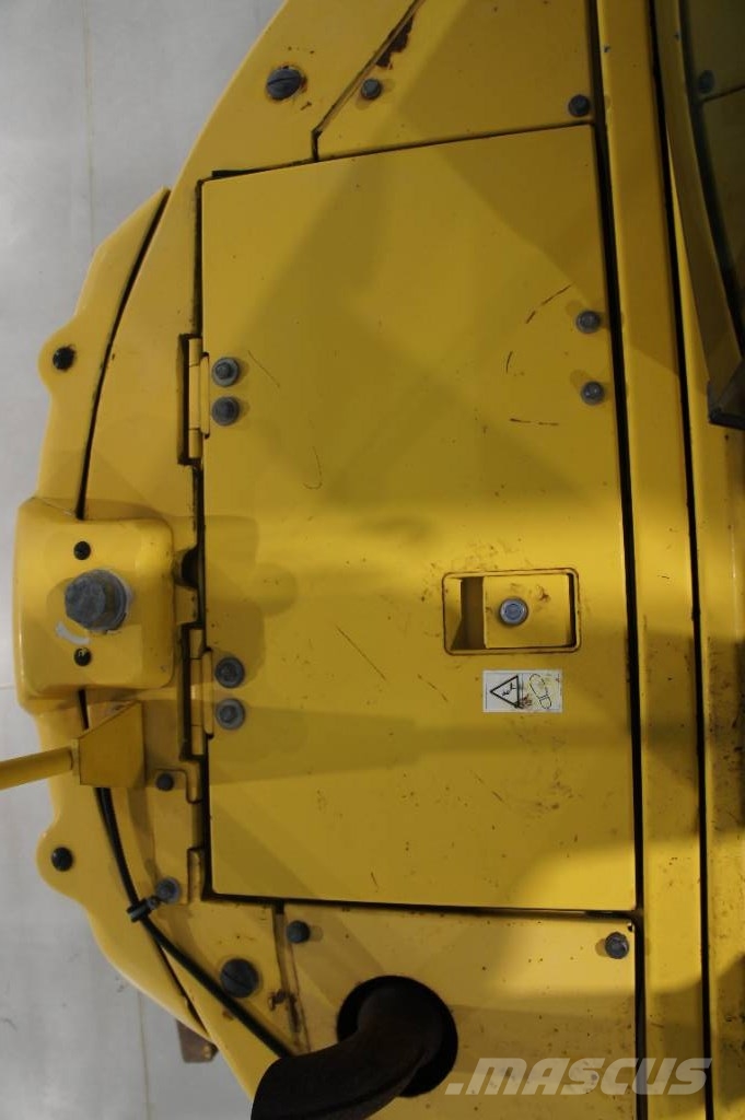 Komatsu -15% | PW118MR-8 – Koparka Kołowa + 3 łyżki Escavatori gommati