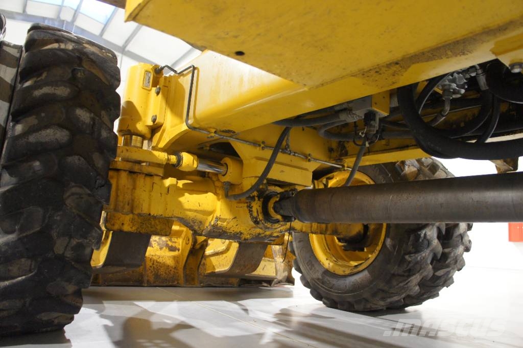 Komatsu -15% | PW118MR-8 – Koparka Kołowa + 3 łyżki Escavatori gommati
