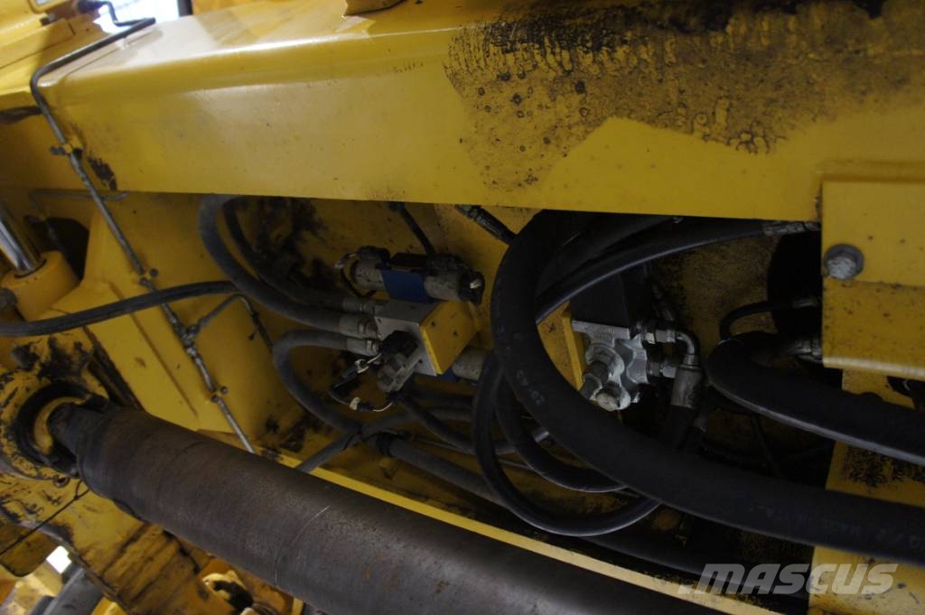 Komatsu -15% | PW118MR-8 – Koparka Kołowa + 3 łyżki Escavatori gommati