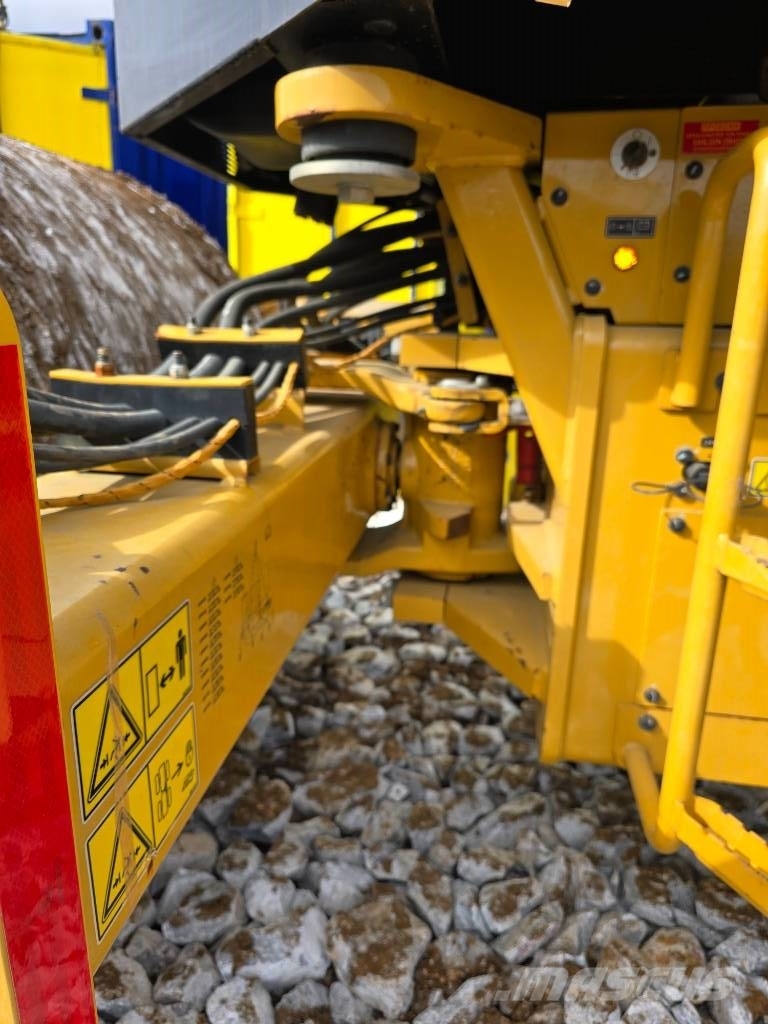 CAT CS 66 B Οδοστρωτήρες μονού κυλίνδρου