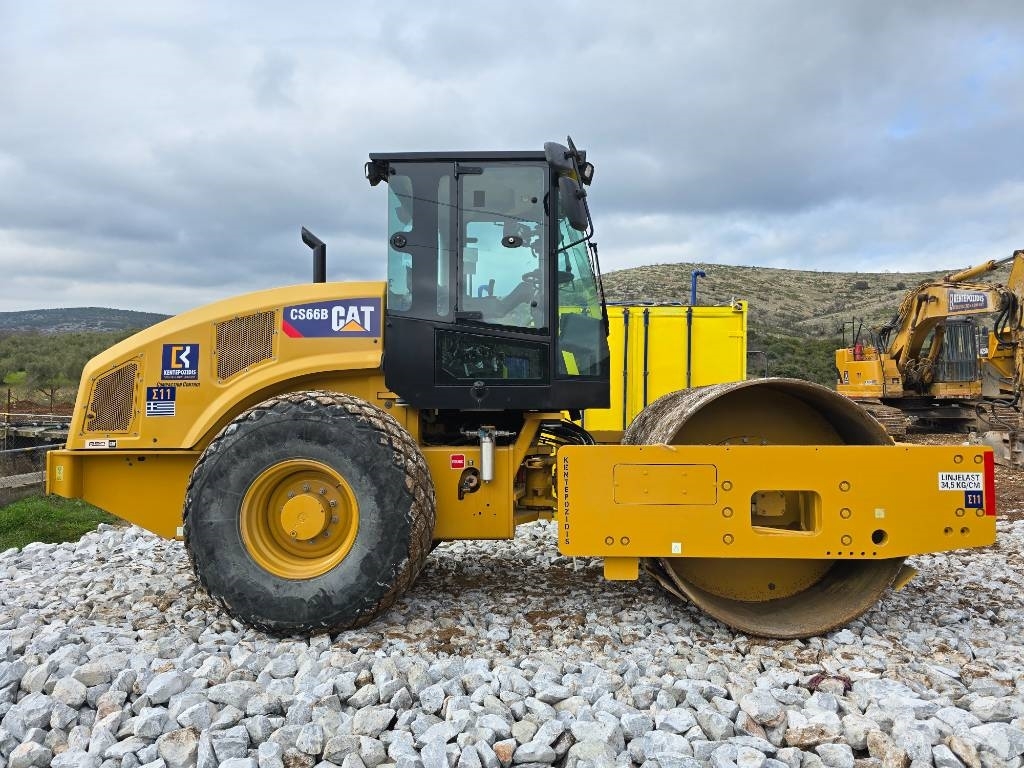 CAT CS 66 B Οδοστρωτήρες μονού κυλίνδρου