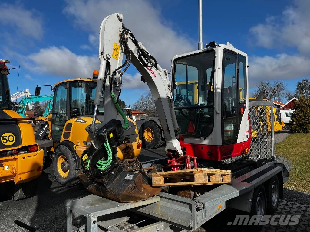 Takeuchi TB 216 A Miniescavatori