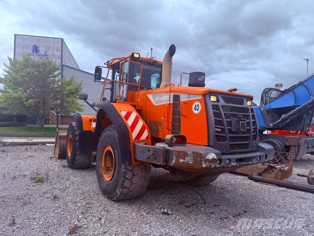 Doosan DL 420-5 Iekrāvēji uz riteņiem