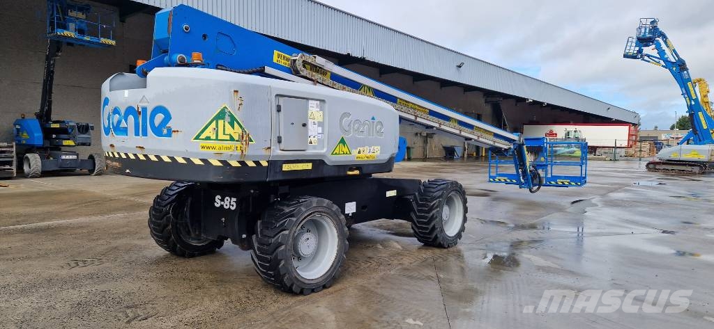 Genie S 85 Teleskop bomlifter