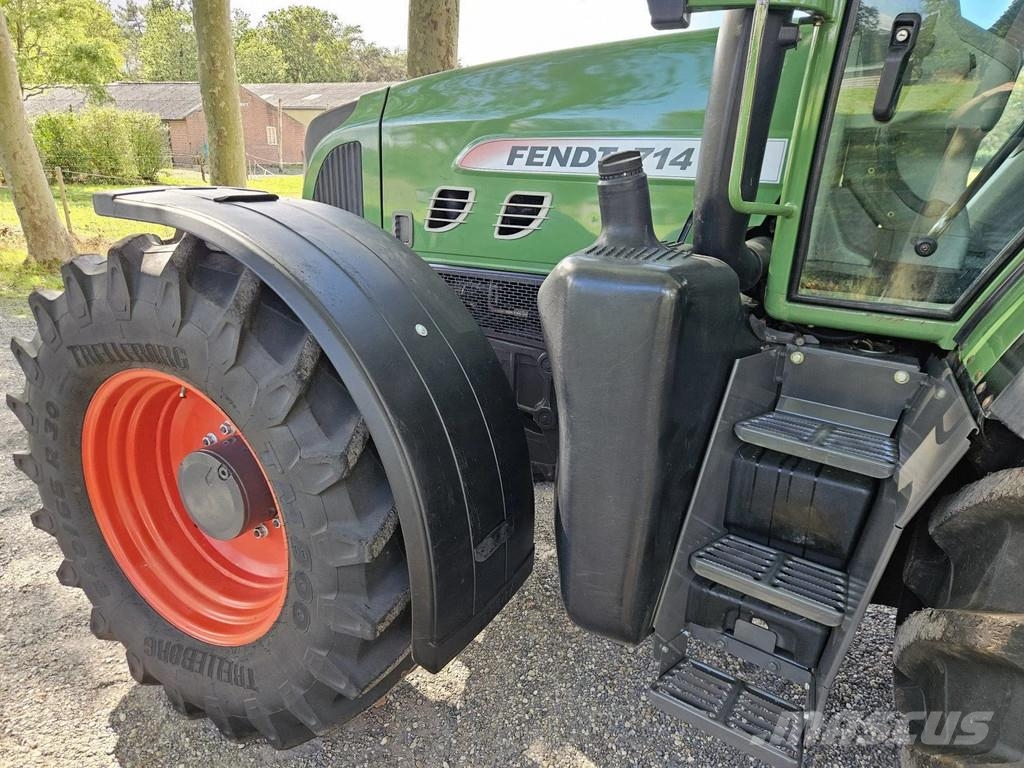 Fendt 714 Com2 Vario (711 712 716 ) Tractoare