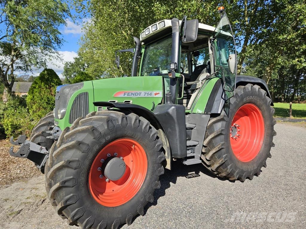 Fendt 714 Com2 Vario (711 712 716 ) Tractoare