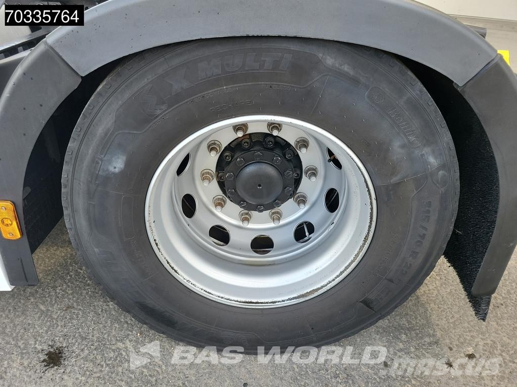 Ford F-Max 500 4X2 Retarder 2x Tanks Standklima Navi AC Tegljači