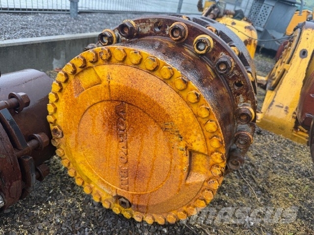 Volvo BM A 40 AXLES USED 轴