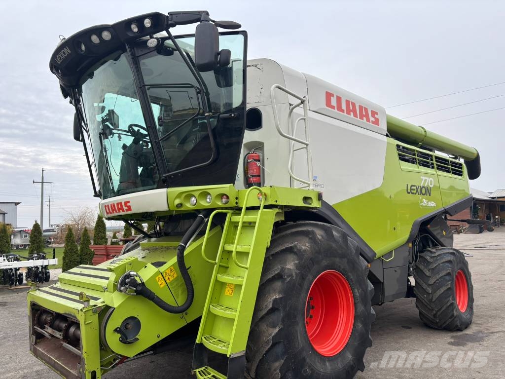 CLAAS Lexion 770 Θεριζοαλωνιστικές μηχανές