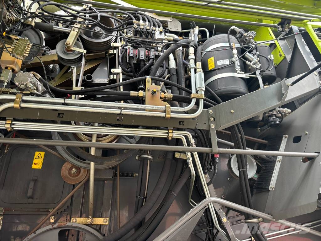 CLAAS Lexion 770 Θεριζοαλωνιστικές μηχανές