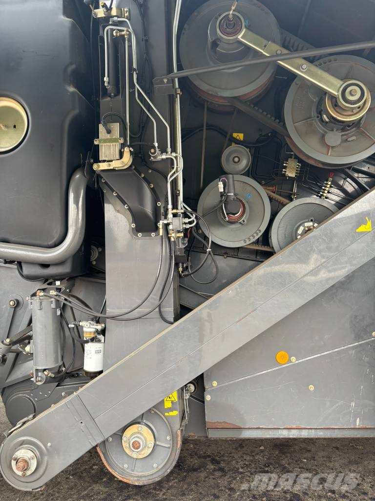 CLAAS Lexion 770 Θεριζοαλωνιστικές μηχανές