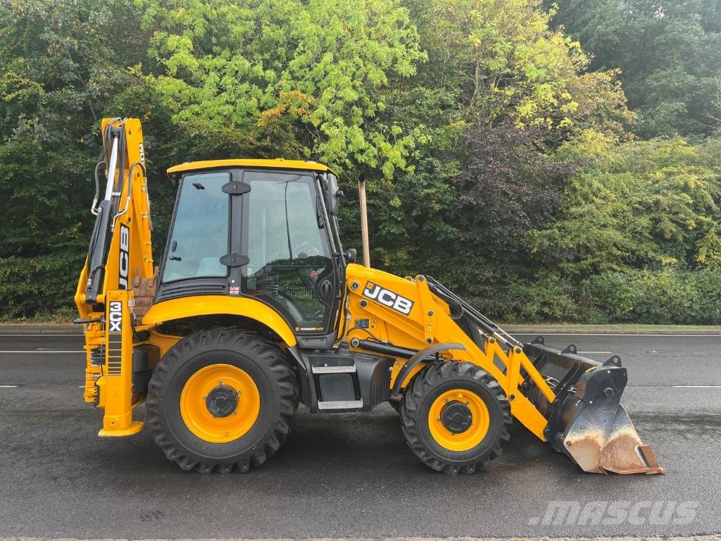 JCB 3CX Sitemaster Plus Ekskavatori-iekrāvēji