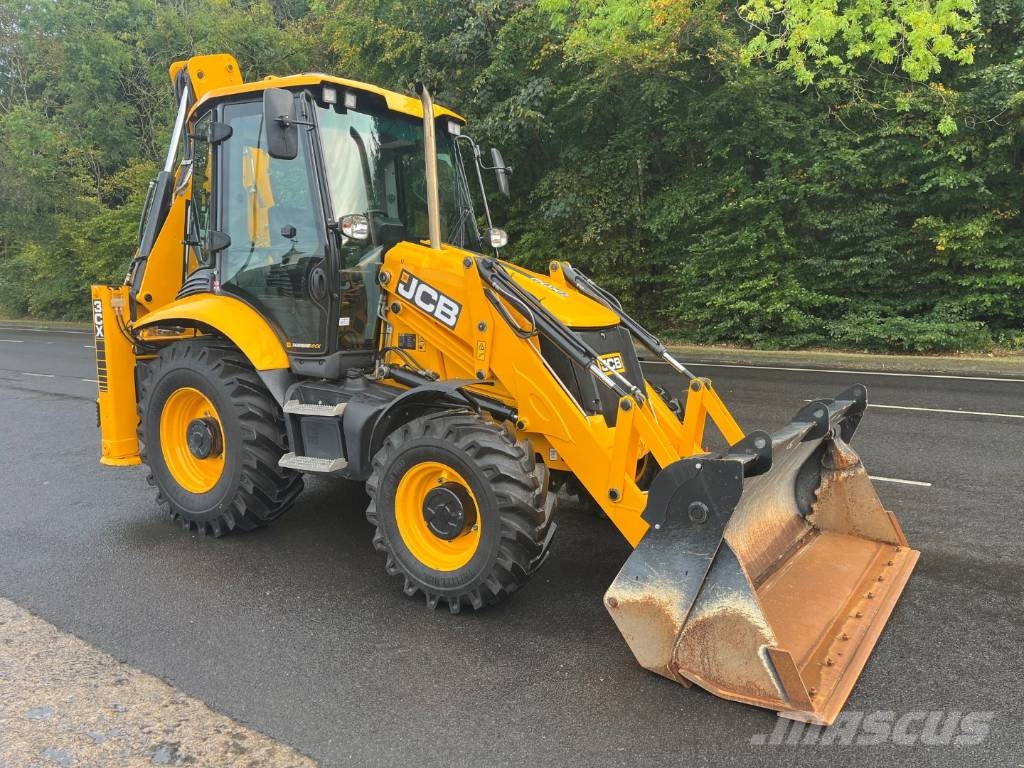 JCB 3CX Sitemaster Plus Ekskavatori-iekrāvēji