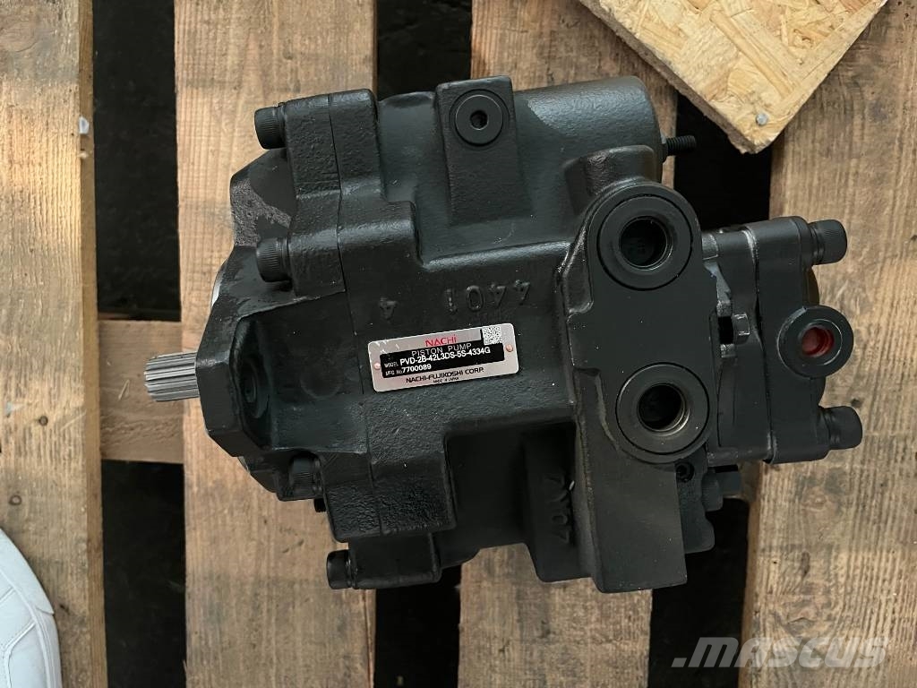 Hitachi EX55 Hydraulic Pump Хидравлични