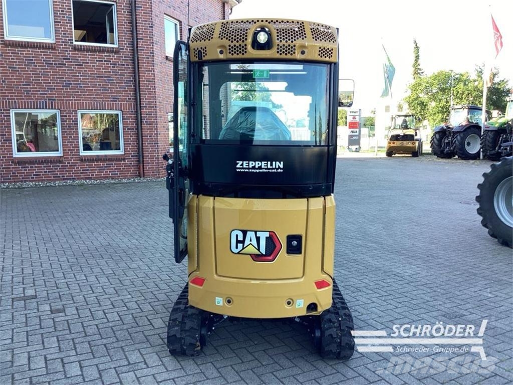 CAT 301.6 Wielgraafmachines