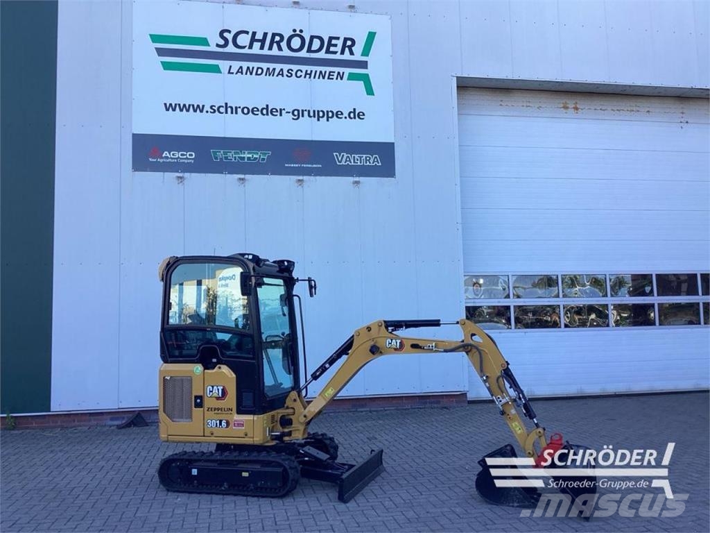 CAT 301.6 Wielgraafmachines