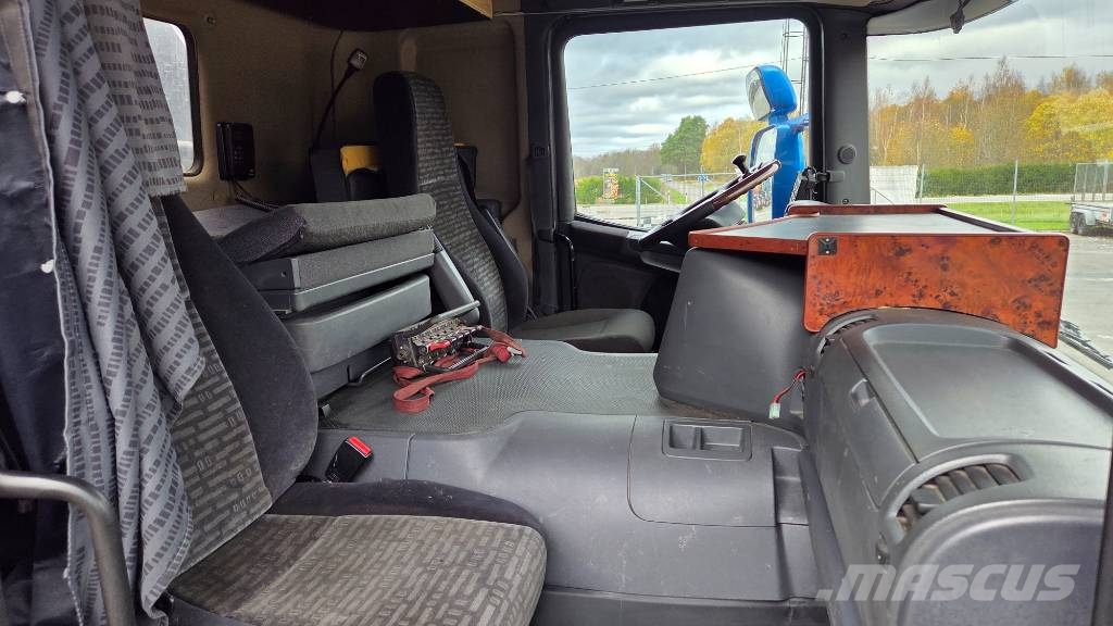Scania P420 8X2*6 HIAB 800 E-7 + JIB 135X Żurawie samochodowe