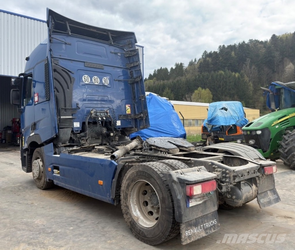 Renault T 460 DTI 11 *ACCIDENTE*DAMAGED*UNFALL* وحدات الجر