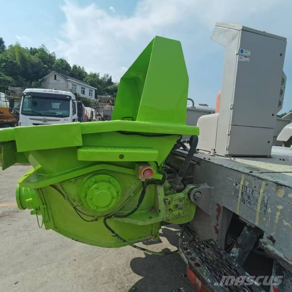 Zoomlion ZLJ5140THBE Kravas mašīna- betona sūknis