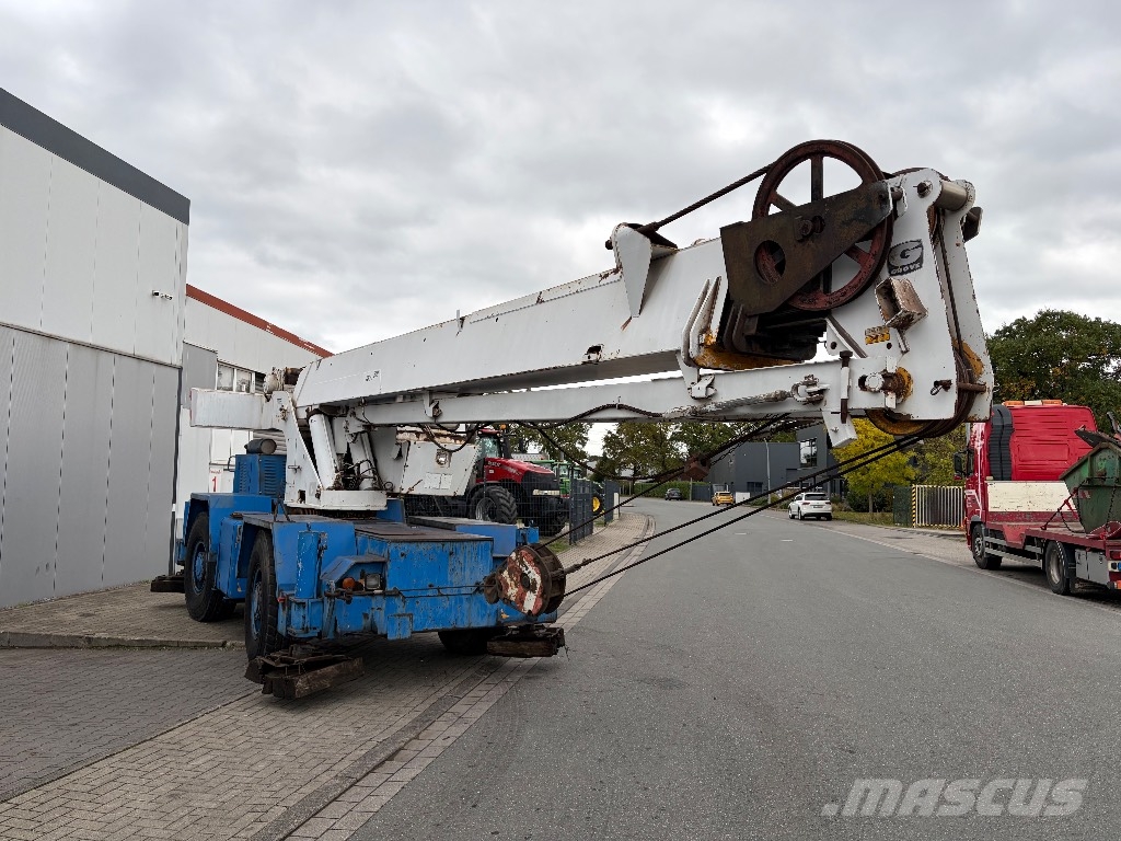 Grove RT 518 Rabljeni žerjavi za vsak teren