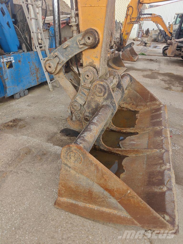 Liebherr R 926 Litronic Pelle sur chenilles