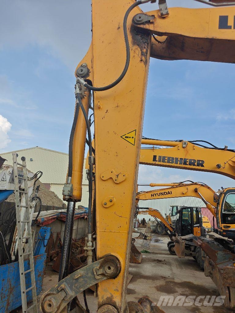 Liebherr R 926 Litronic Pelle sur chenilles