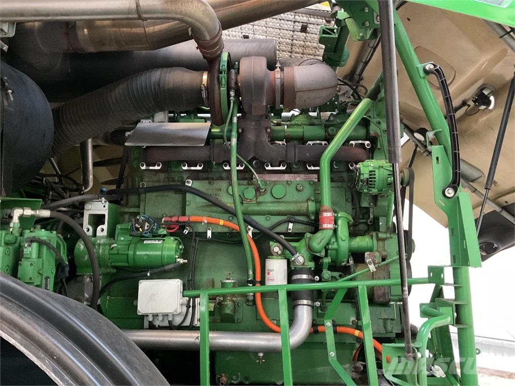 John Deere 8800i Szecskázók